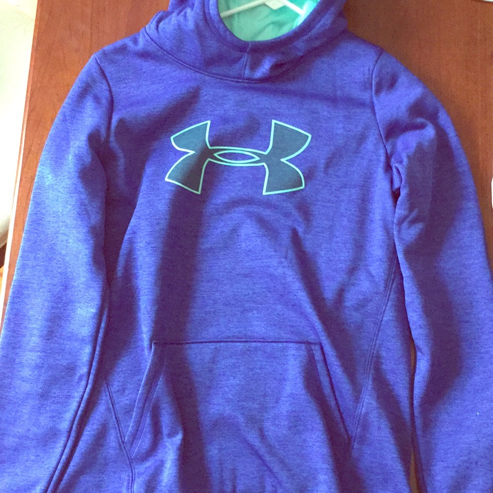 Under Armour Sweatshirt